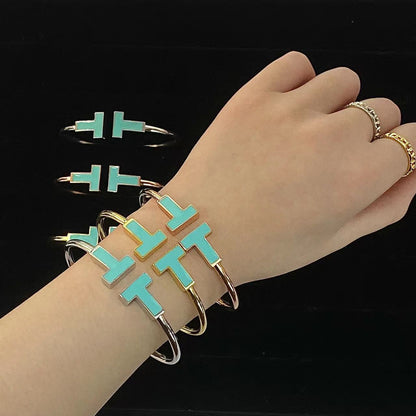 [Regalia Jewels]T WIDE TURQUOISE OPEN BRACELET