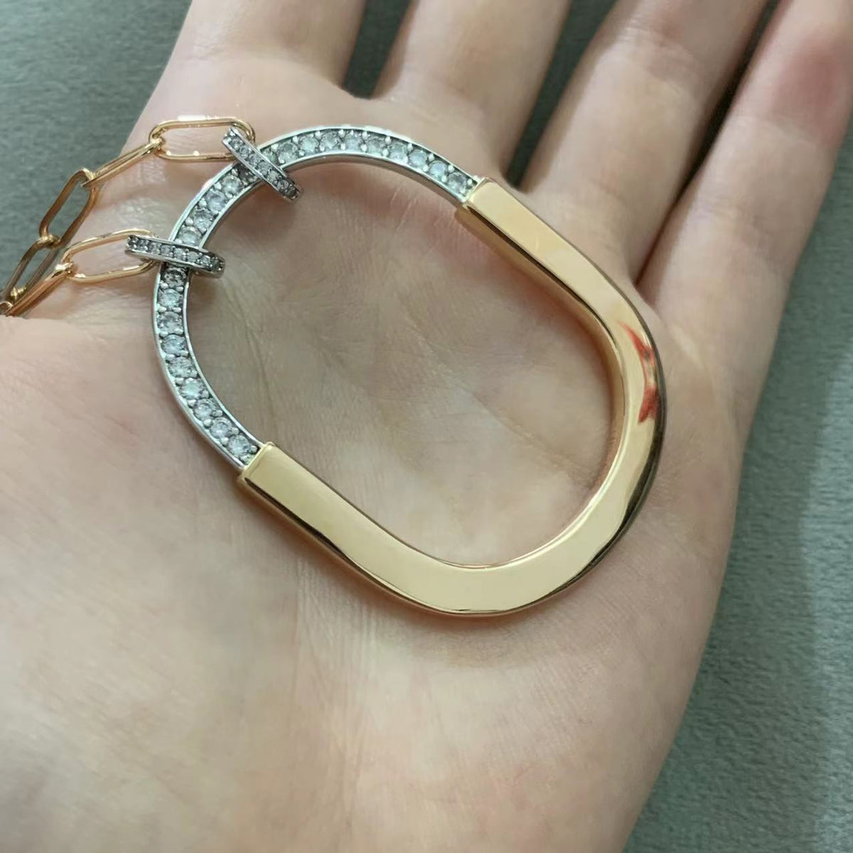 [Regalia Jewels]LOCK DIAMOND NECKLACE