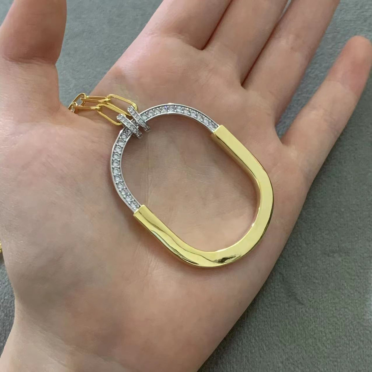 [Regalia Jewels]LOCK DIAMOND NECKLACE