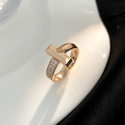 [Regalia Jewels]T WIDE DIAMOND RING