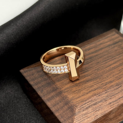 [Regalia Jewels]T WIDE DIAMOND RING