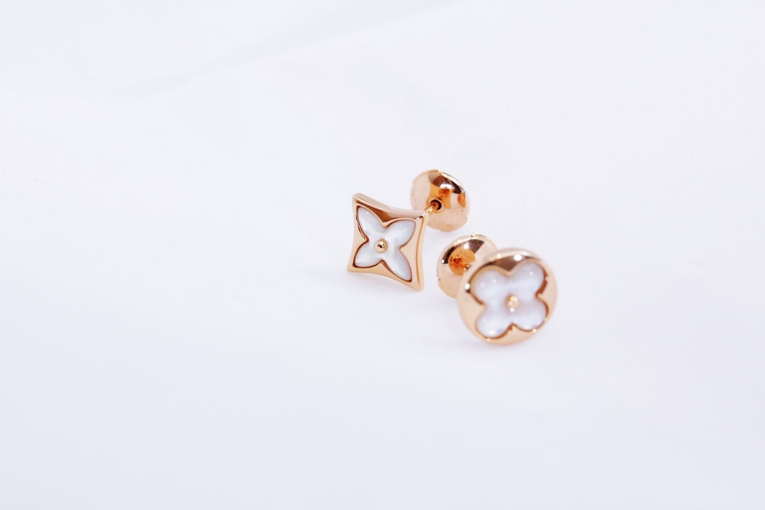[Regalia Jewelry]STAR AND SUN PINK GOLD MOP STUD EARRINGS