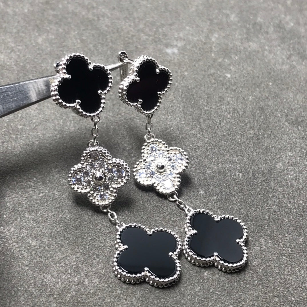 [Regalia Jewelry]CLOVER 3 MOTIF DIAMOND ONYX SILVER EARRINGS