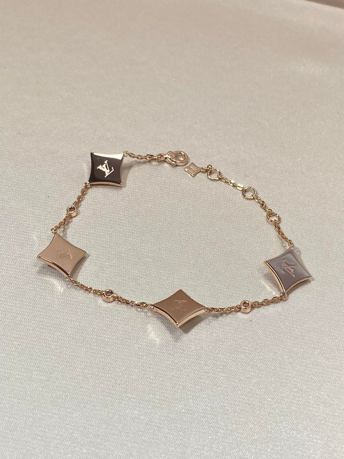 [Regalia Jewelry]STAR 4 MOTIF MOP DIAMOND PINK GOLD BRACELET