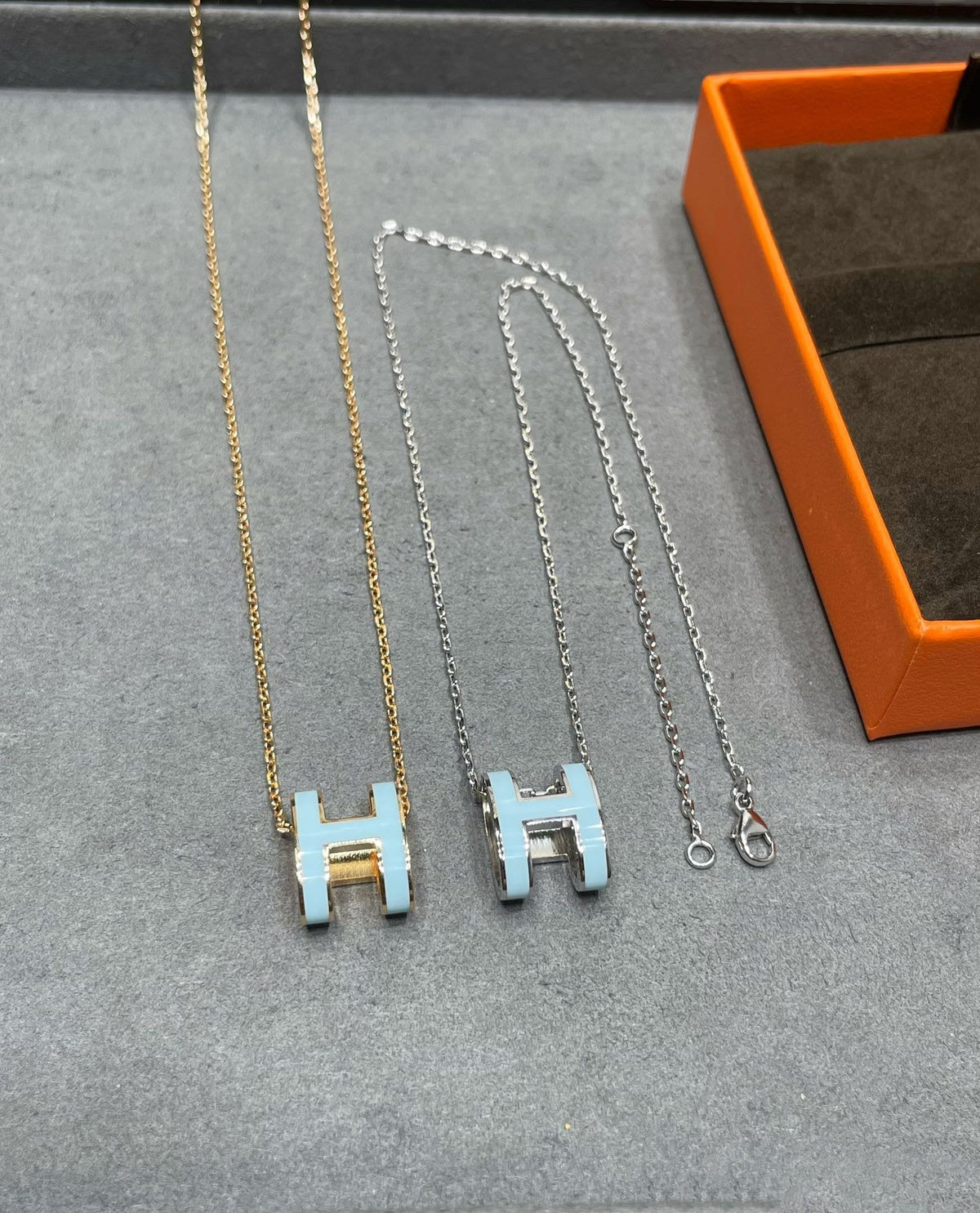 [Regalia Jewelry]POP H SKY BLUE NECKLACE