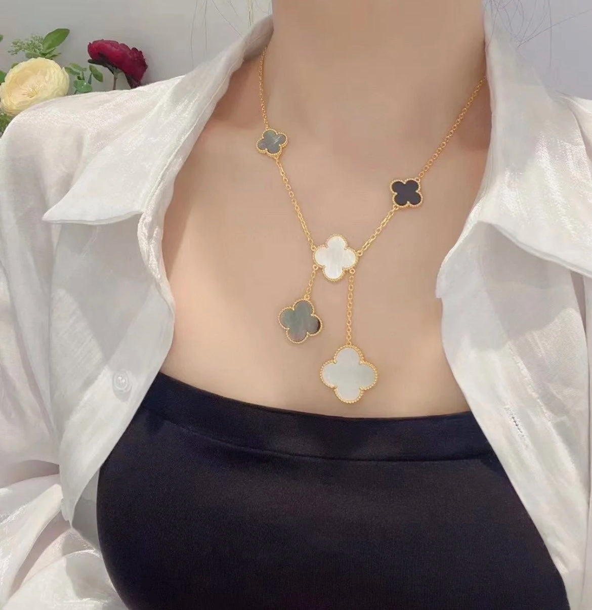 [Regalia Jewelry]CLOVER 6 MOTIF MOP ONYX GOLD NECKLACE