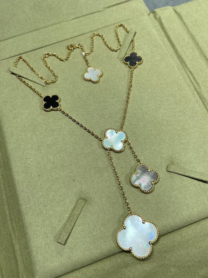 [Regalia Jewelry]CLOVER 6 MOTIF MOP ONYX GOLD NECKLACE