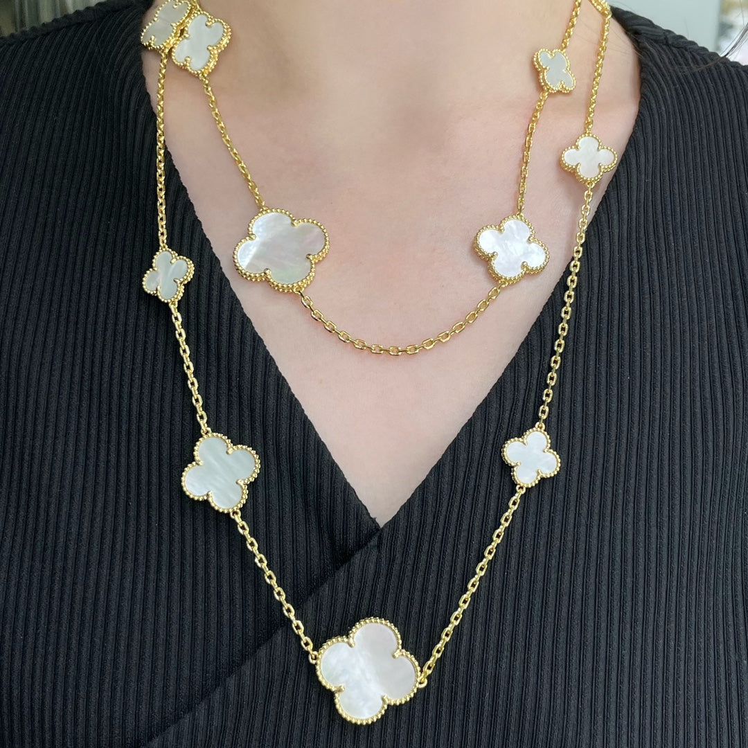 [Regalia Jewelry]CLOVER 16 MOTIF WHITE MOP GOLD NECKLACE
