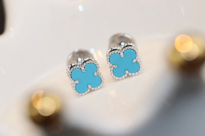 [Regalia Jewelry]CLOVER MINI TURQUOISE SILVER STUD EARRINGS