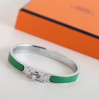 [Regalia Jewelry]HM KELLY GREEN BRACELET