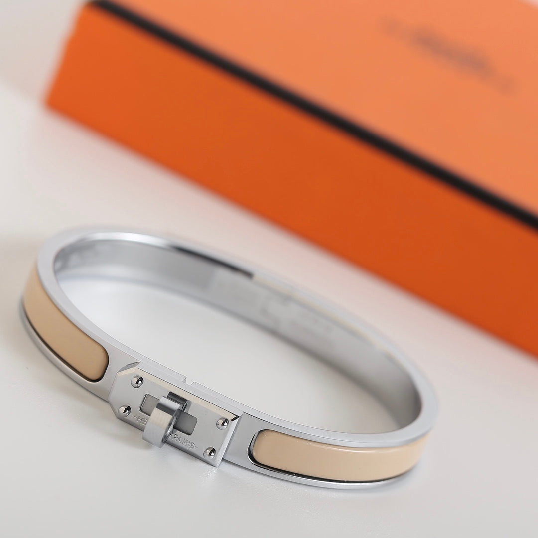 [Regalia Jewelry]HM KELLY BEIGE BRACELET