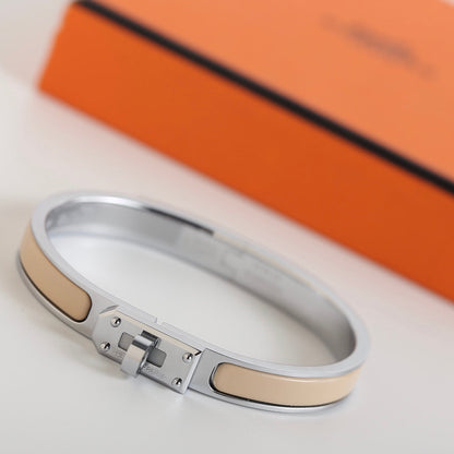 [Regalia Jewelry]HM KELLY BEIGE BRACELET
