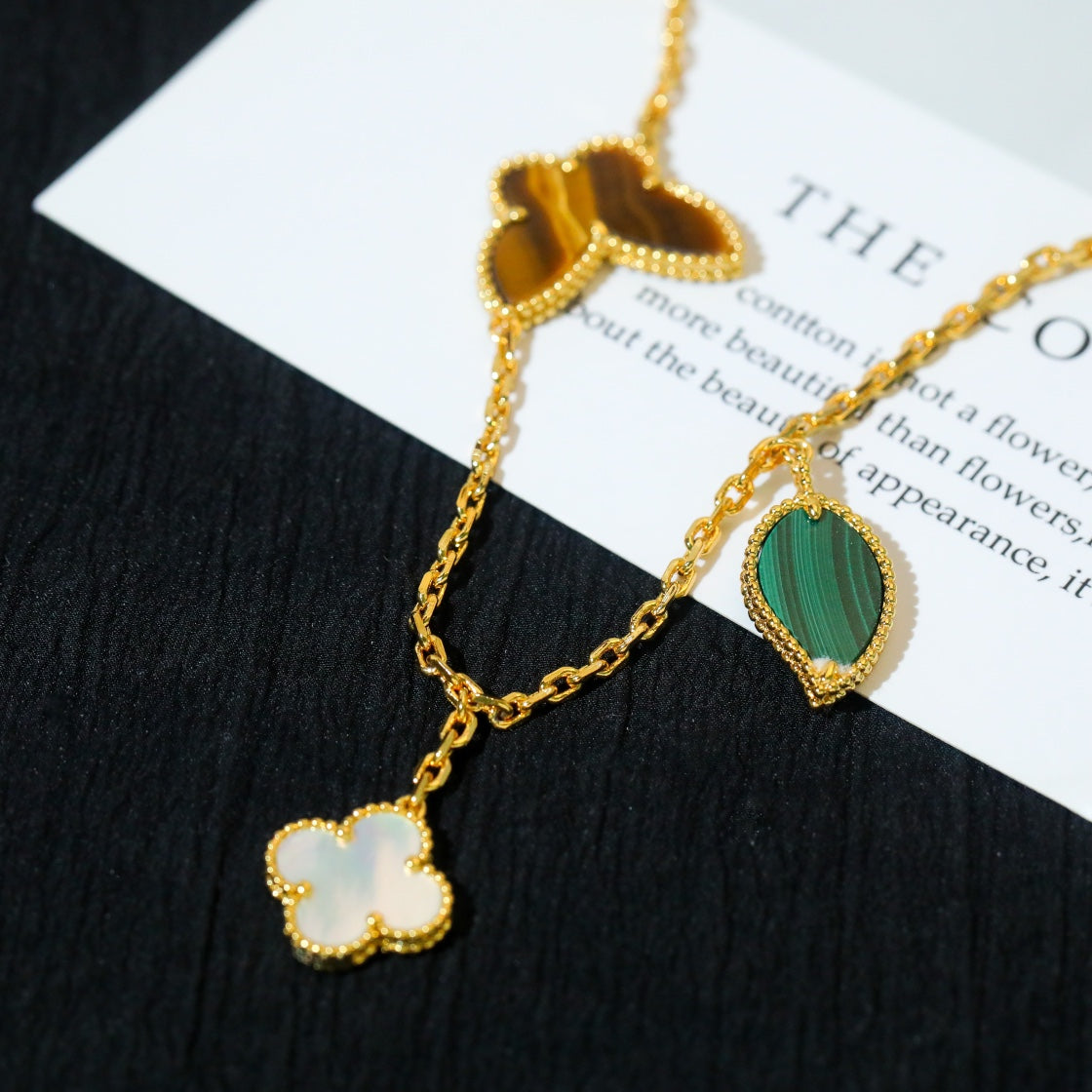 [Regalia Jewelry]LUCKY SPRING 5 MOTIF GOLD BRACELET