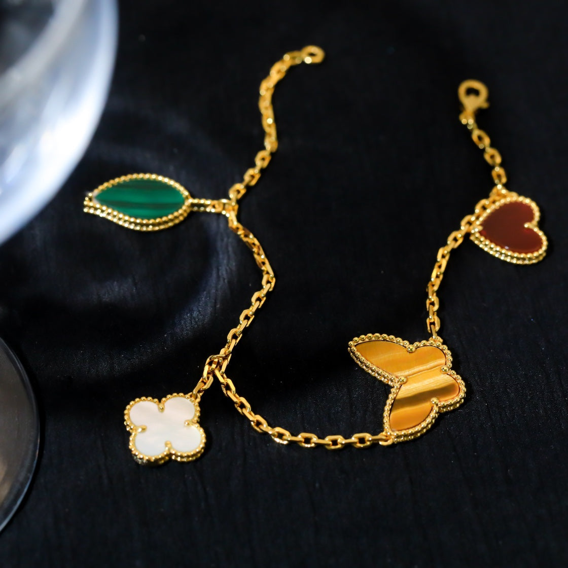 [Regalia Jewelry]LUCKY SPRING 5 MOTIF GOLD BRACELET