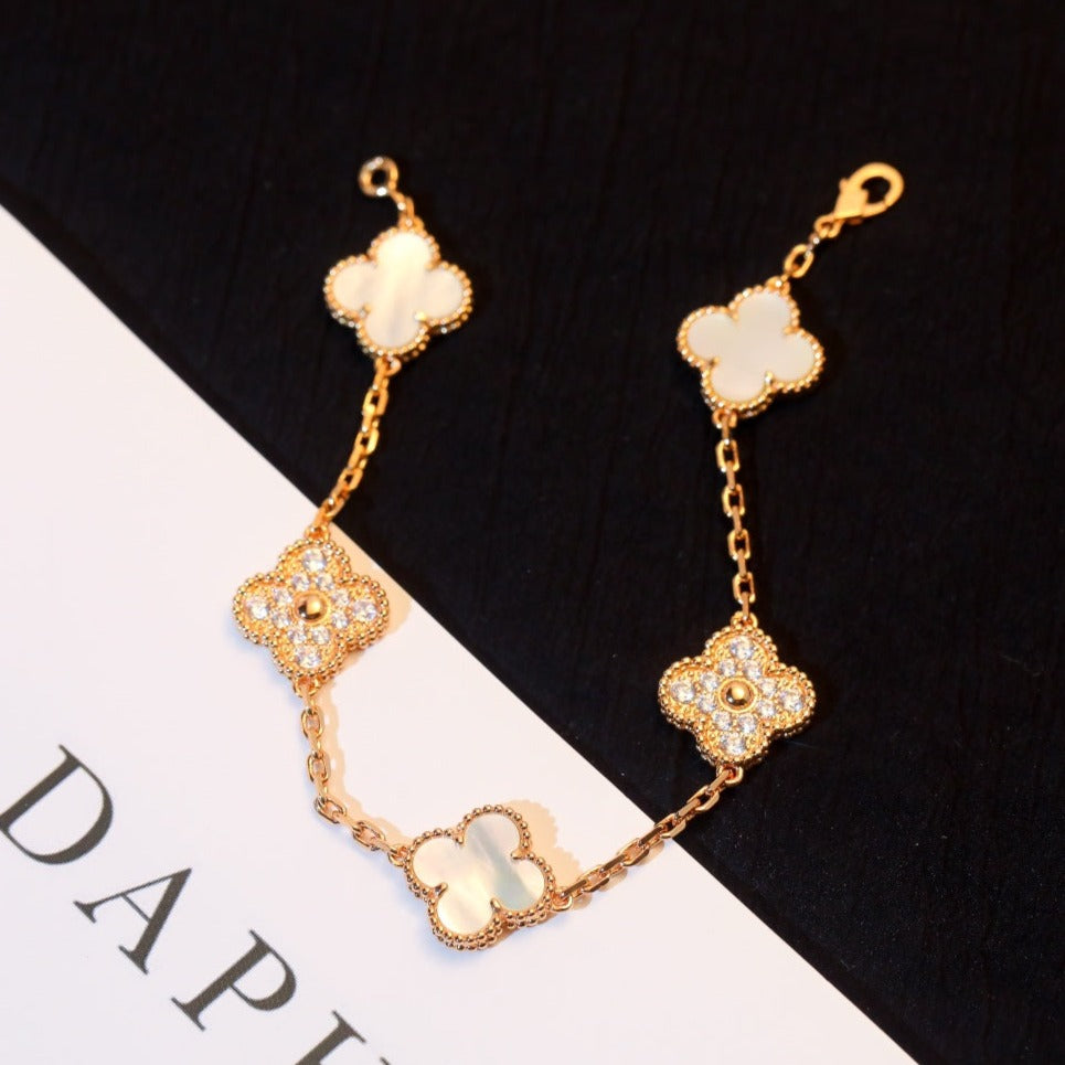 [Regalia Jewelry]CLOVER BRACELET 5 MOTIF WHITE MOP DIAMOND