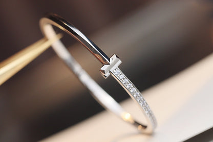 [Regalia Jewels]NARROW T1 HINGED BANGLE DIAMOND SILVER