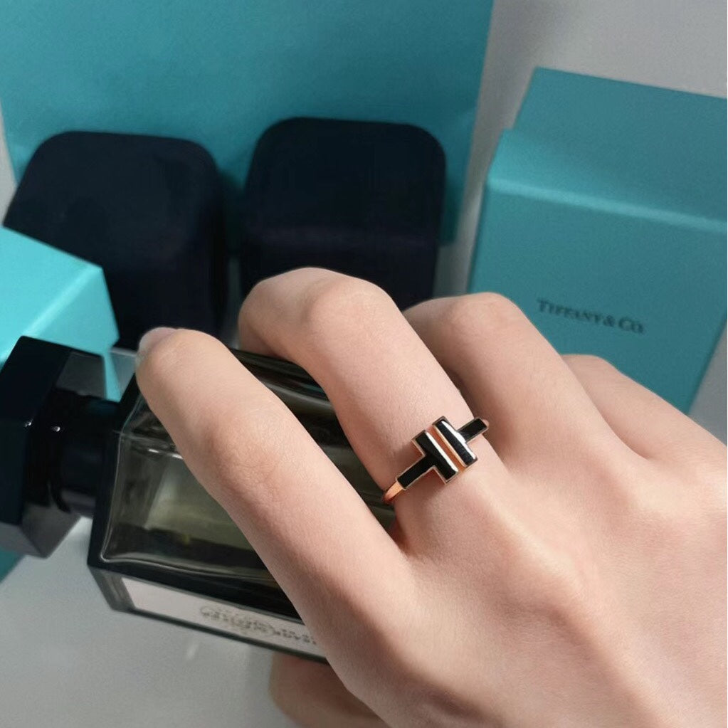 [Regalia Jewels]T SMALL ONYX PINK GOLD RING