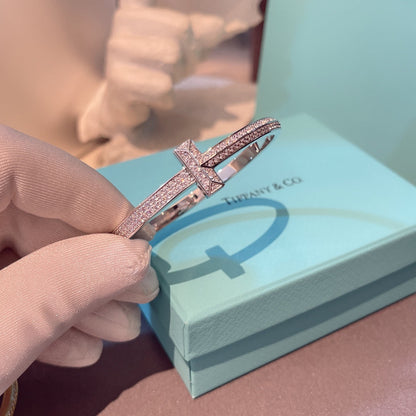 [Regalia Jewels]T1 WIDE HINGED BANGLE DIAMOND PAVED BRACELET