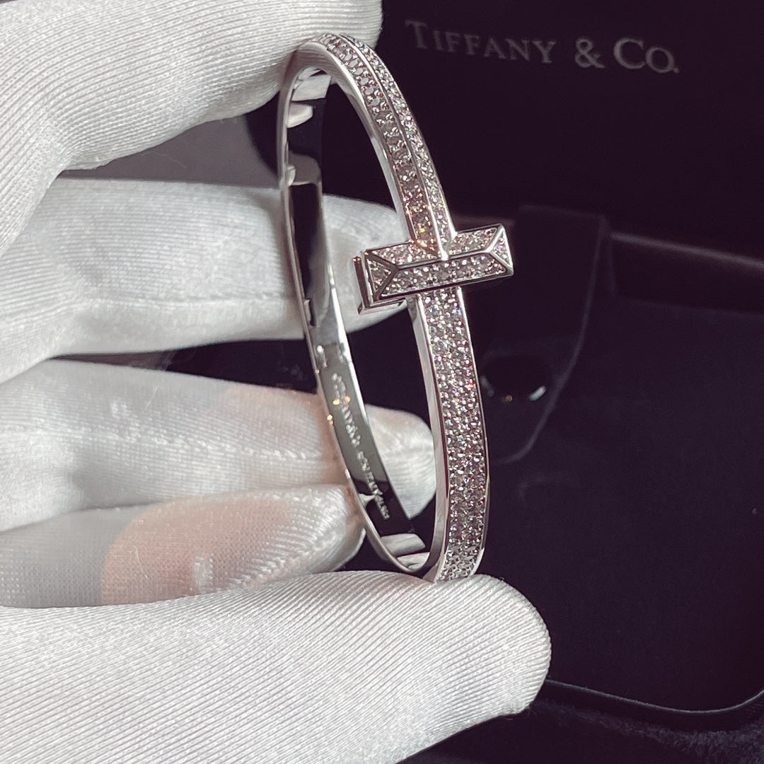 [Regalia Jewels]T1 WIDE HINGED BANGLE DIAMOND PAVED BRACELET