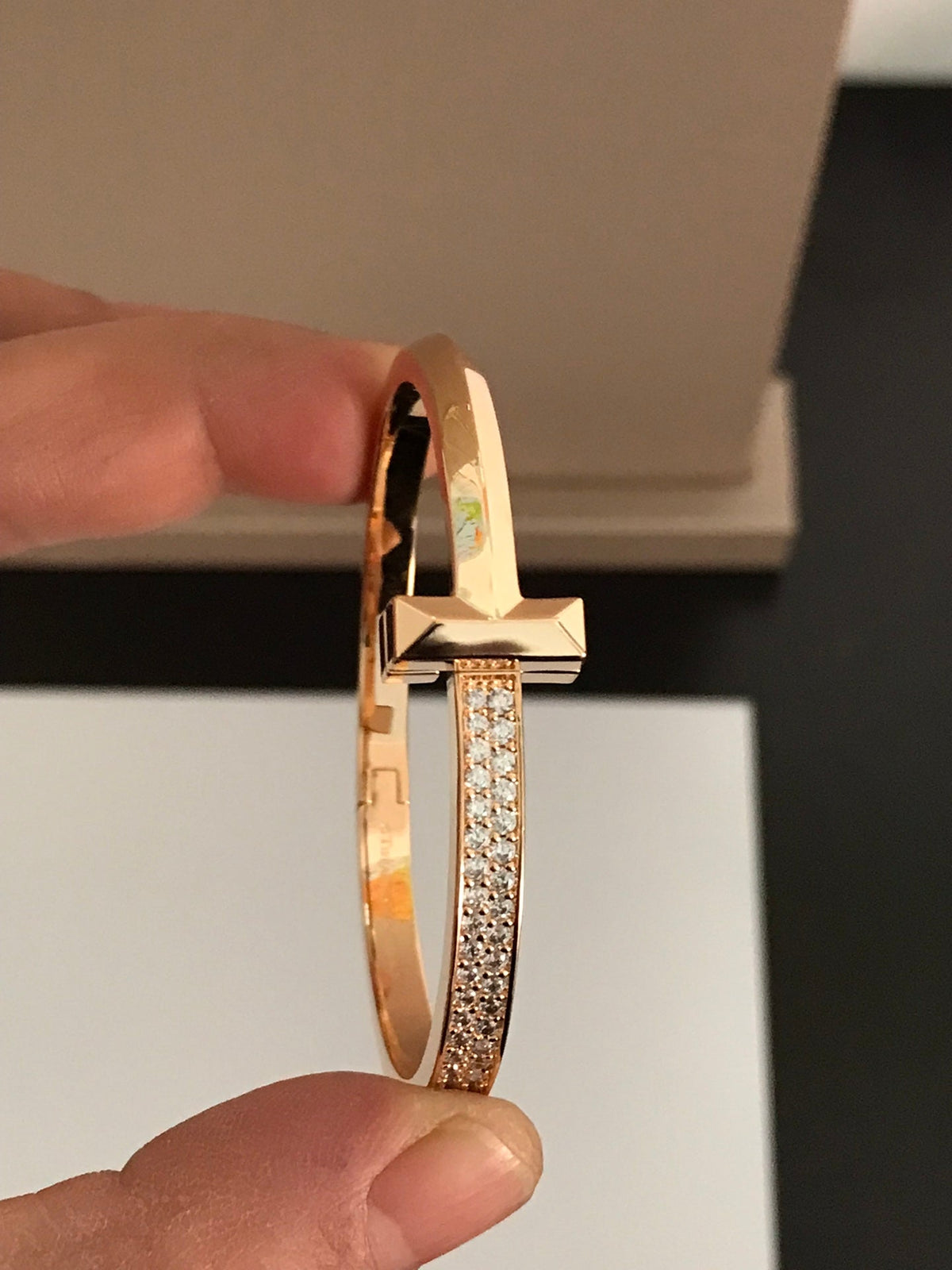 [Regalia Jewels]T1 WIDE DIAMOND HINGED BANGLE PINK GOLD