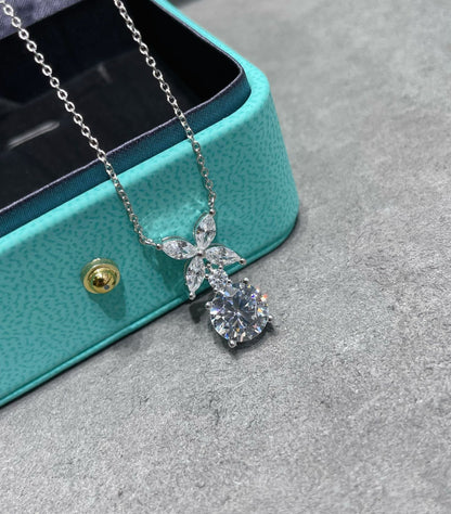 [Regalia Jewels]VICTORIA PENDANT SILVER DIAMOND NECKLACE