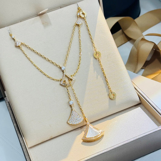 [Regalia Jewelry]DREAM NECKLACE WHITE MOP FULL DIAMOND