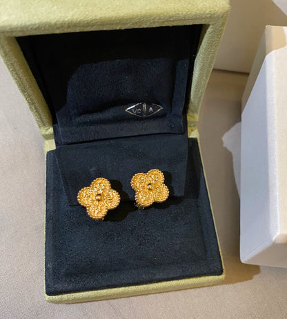 [Regalia Jewelry]CLOVER MEDIUM 1 MOTIFS LAVA EARRINGS