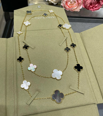 [Regalia Jewelry]CLOVER 16 MOTIF WHITE NECKLACE