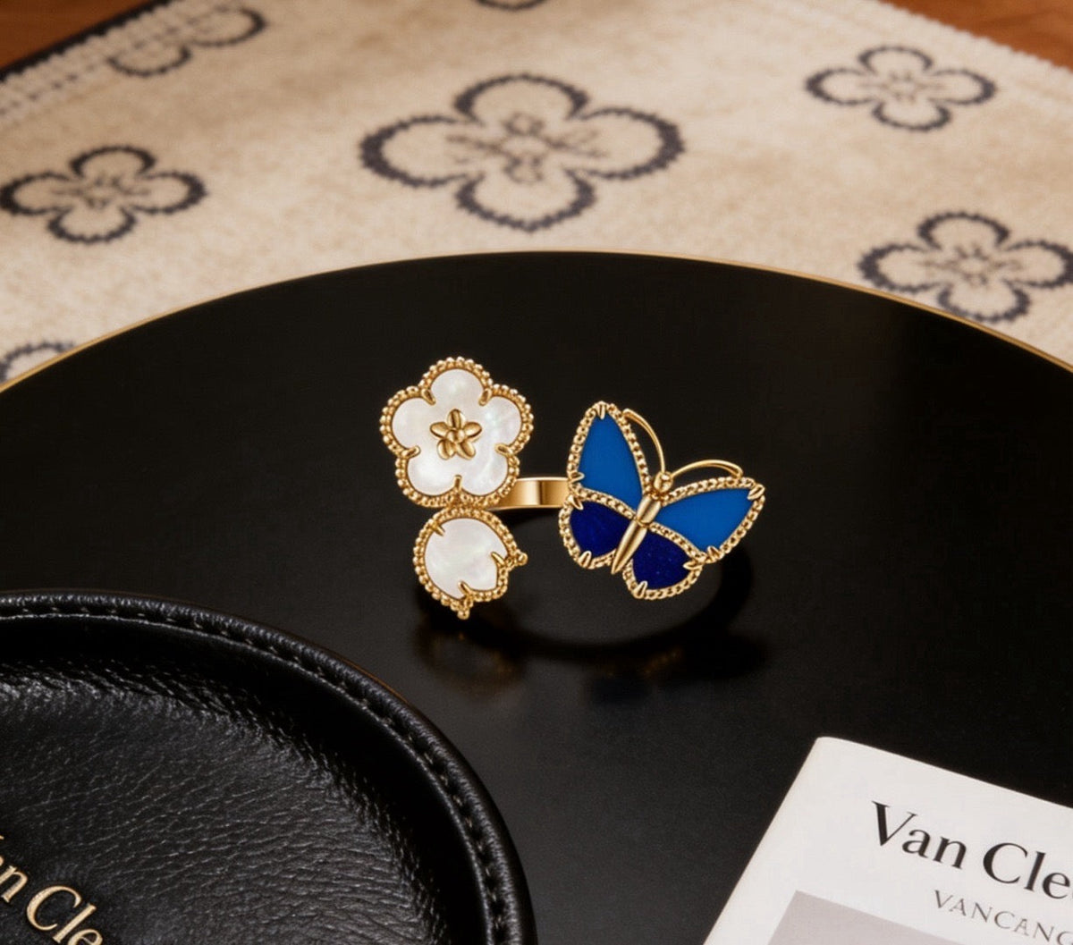[Regalia Jewelry]LUCKY 3 MOTIF GOLD RING