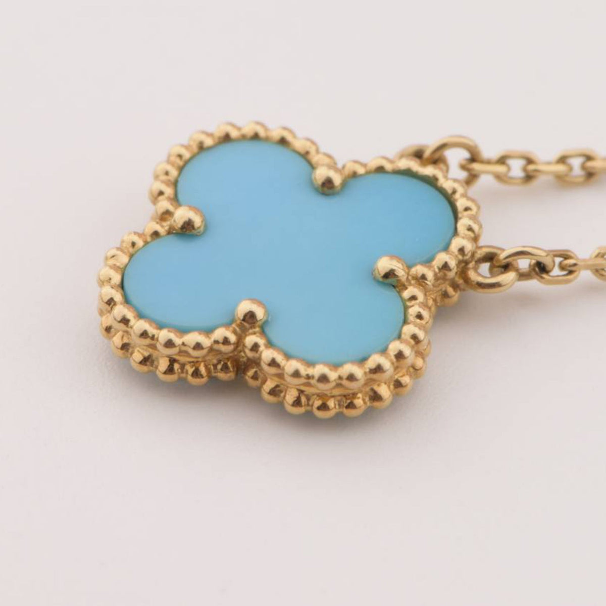 [Regalia Jewelry]CLOVER 15MM VINTAGE TURQUOISE NECKLACE