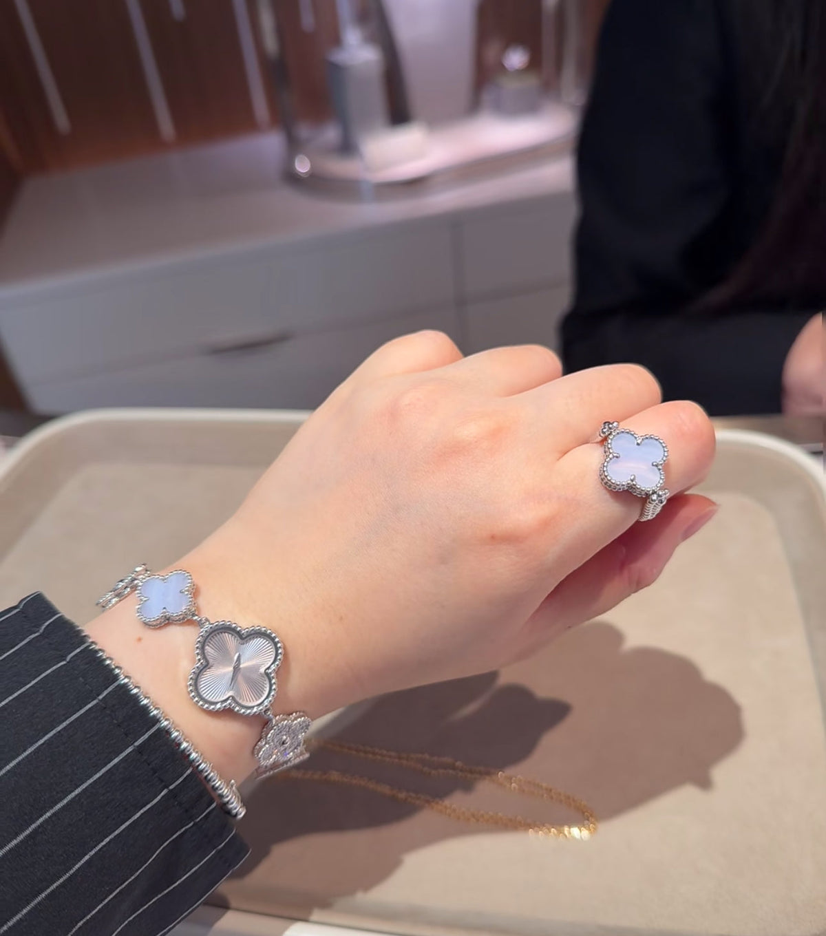 [Regalia Jewelry]CLOVER RIVERSIBLE PURPLE CHALCEDONY RING