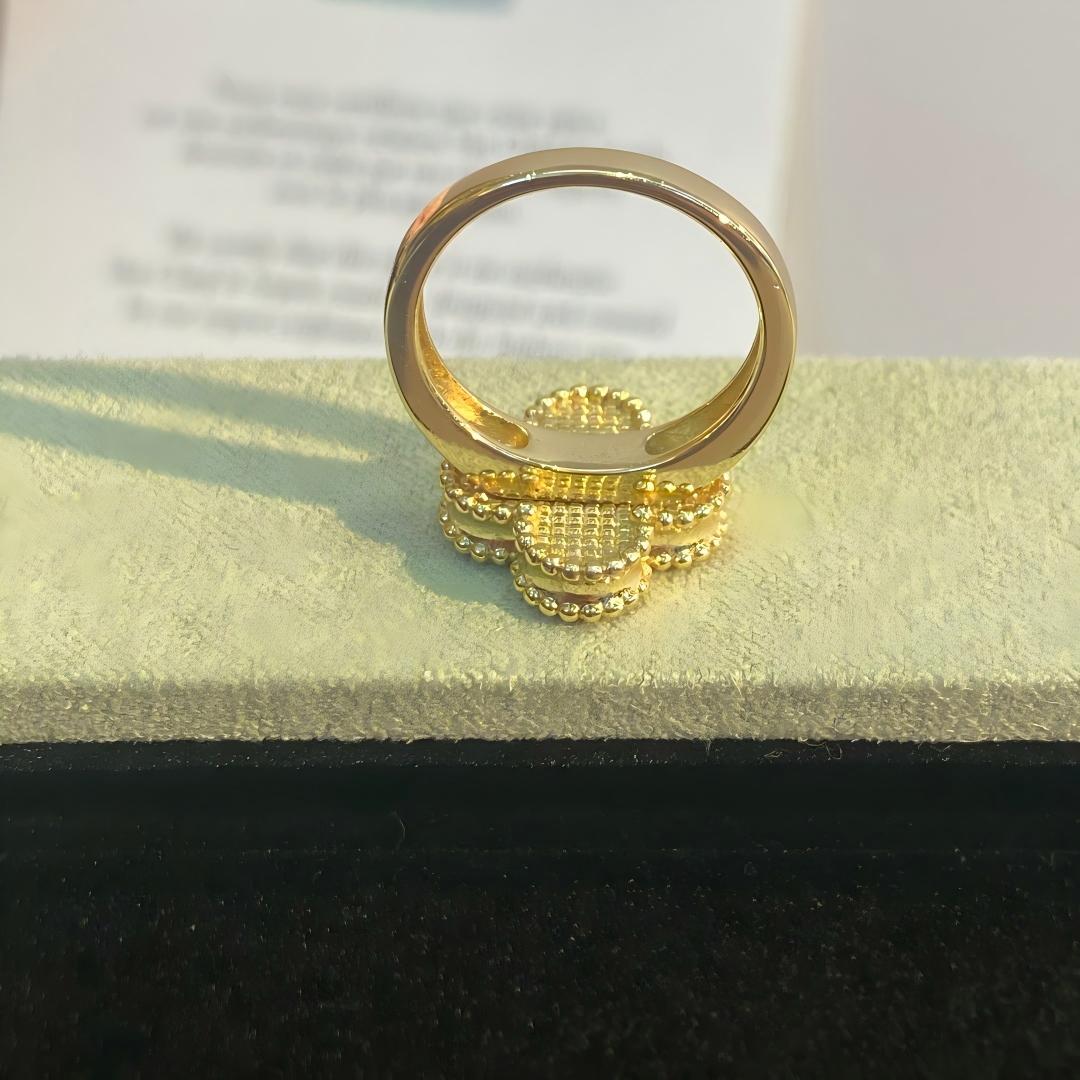 [Regalia Jewelry]NEW CLOVER PINK ENAMEL RINGS