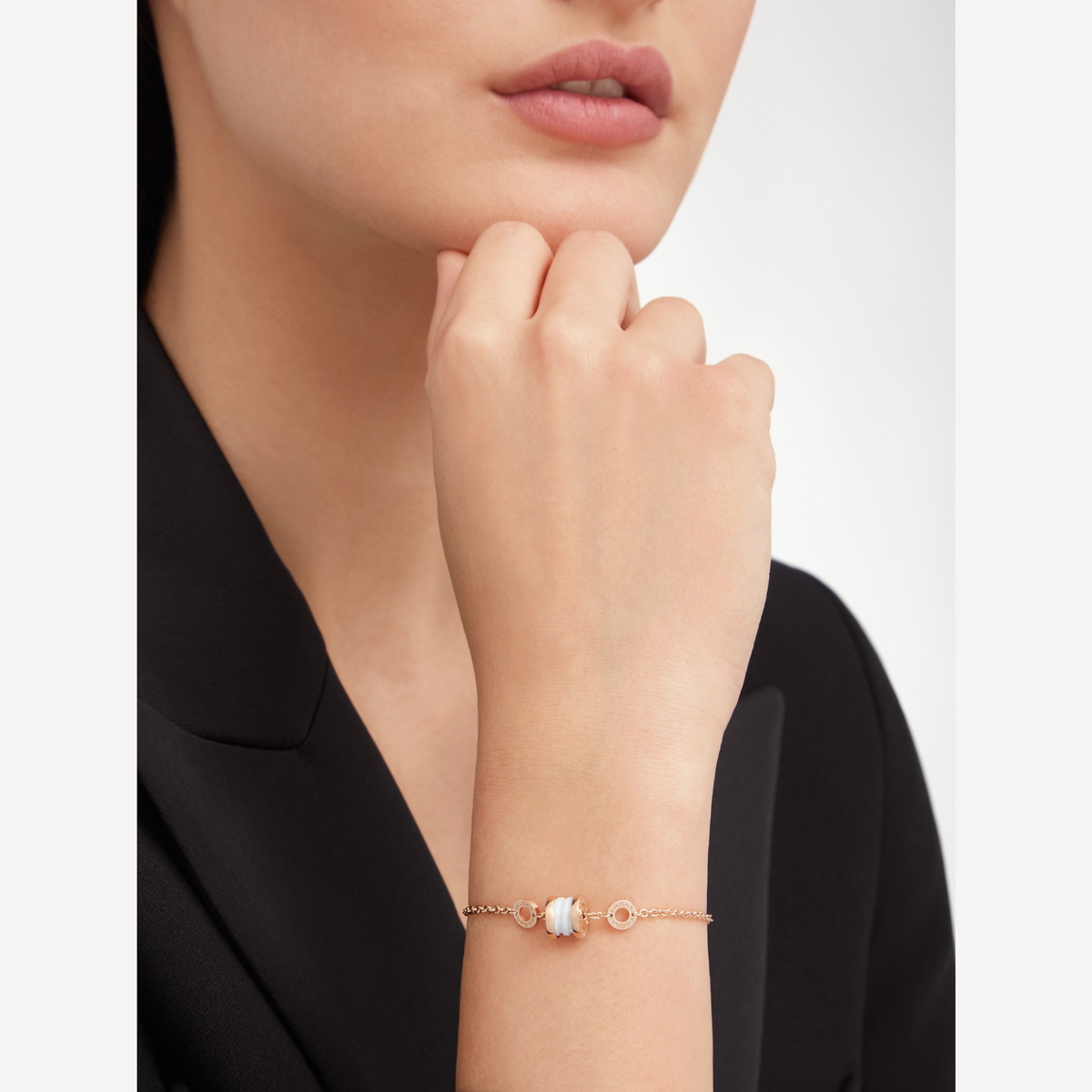 [Regalia Jewelry]ZERO 1 SOFT PINK GOLD AND WHITE CERAMIC BRACELET