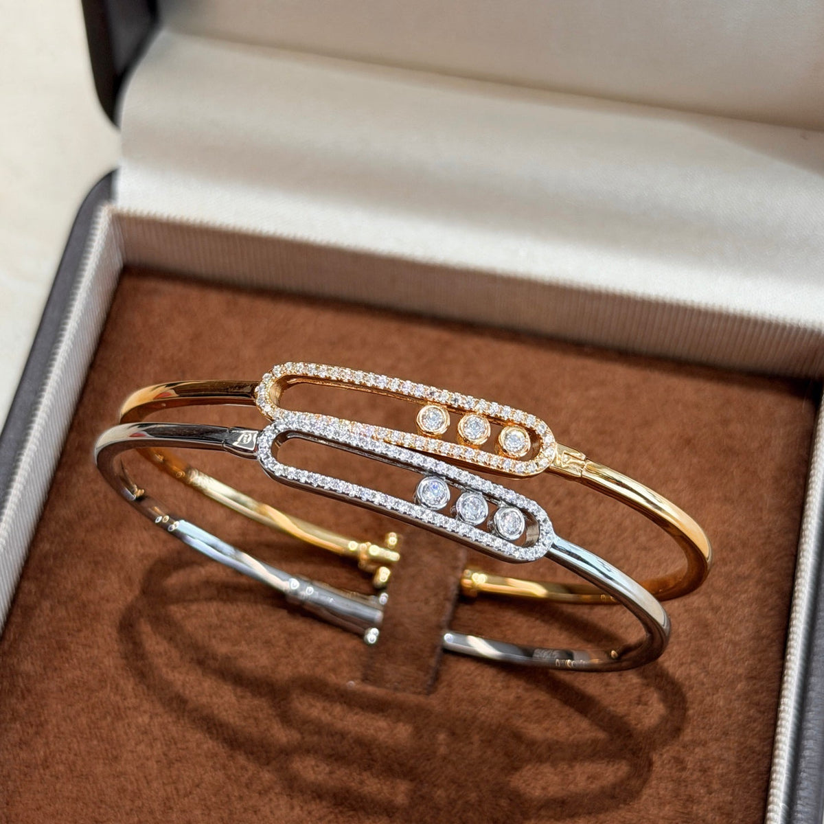[Regalia  Jewels]Move Pav¨¦ Diamond Bangle Bracelet M