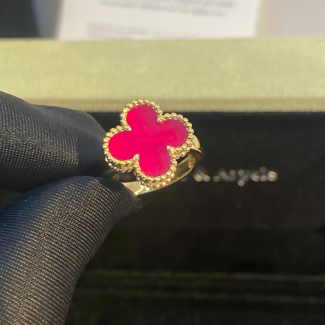 [Regalia Jewelry]NEW CLOVER PINK ENAMEL RINGS