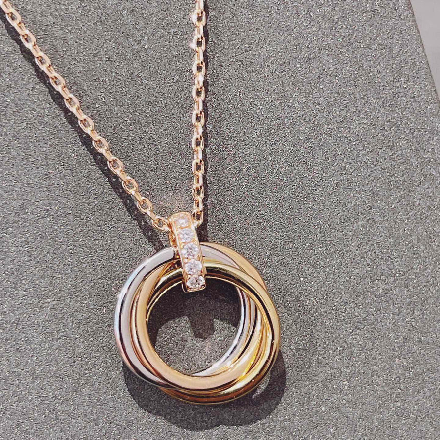 [Regalia Jewelry]TRINITY NECKLACE GOLD  DIAMONDS