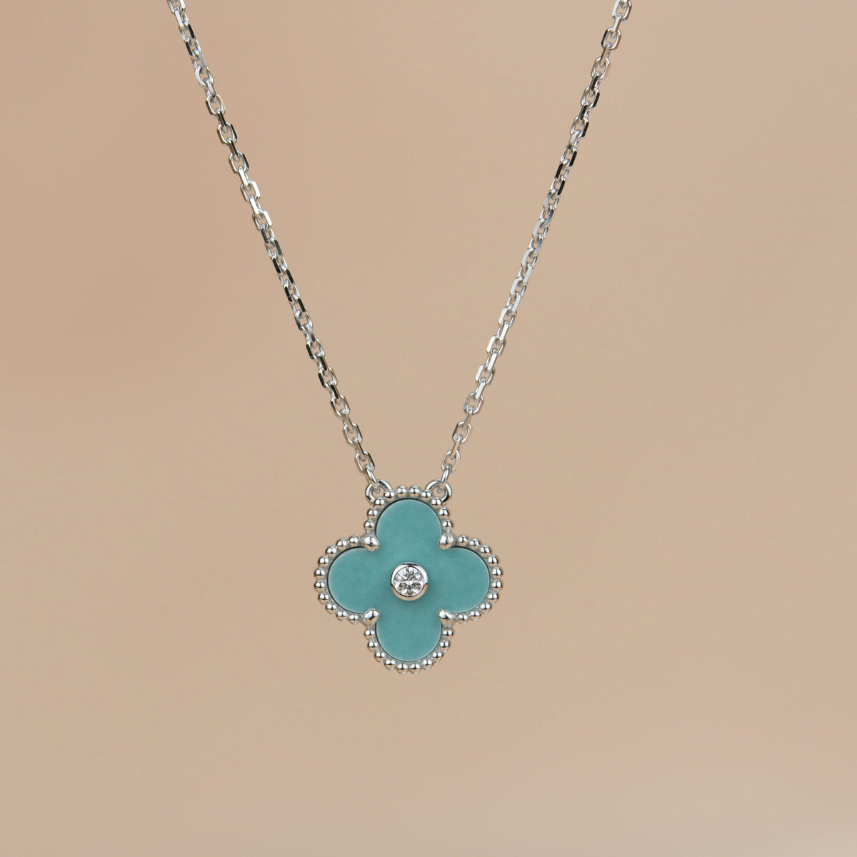 [Regalia Jewelry]CLOVER 15MM DIAMOND SVRES PORCELAIN  NECKLACE SILVER