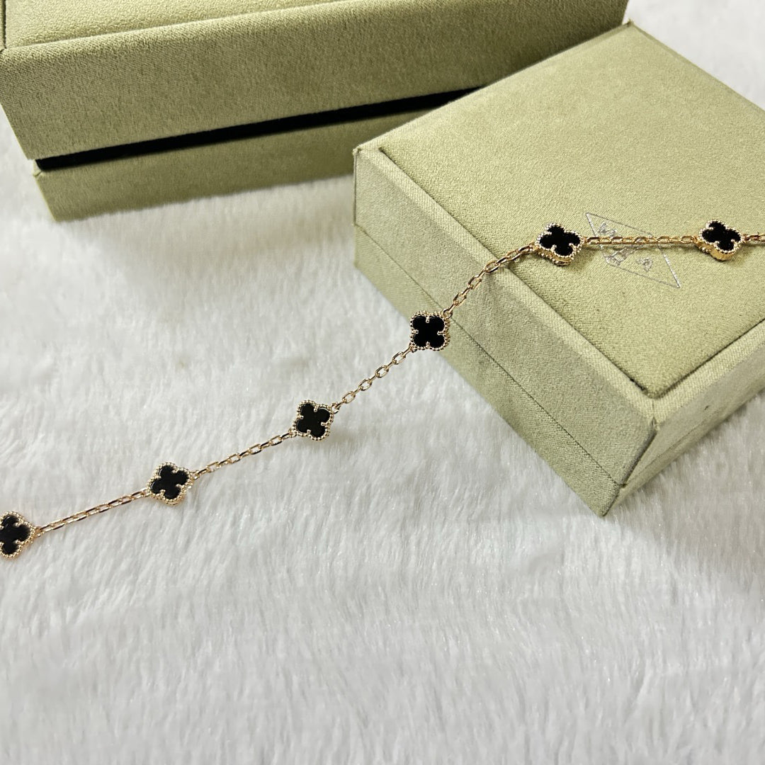 [Regalia Jewelry]CLOVER 6 MOTIF  ONYXS BRACELET