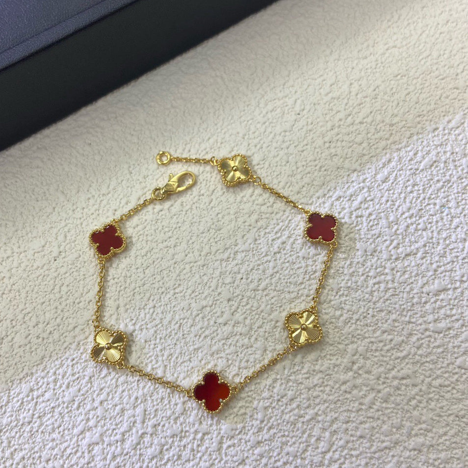 [Regalia Jewelry]CLOVER 6 MOTIF RED AGATE LASER BRACELET