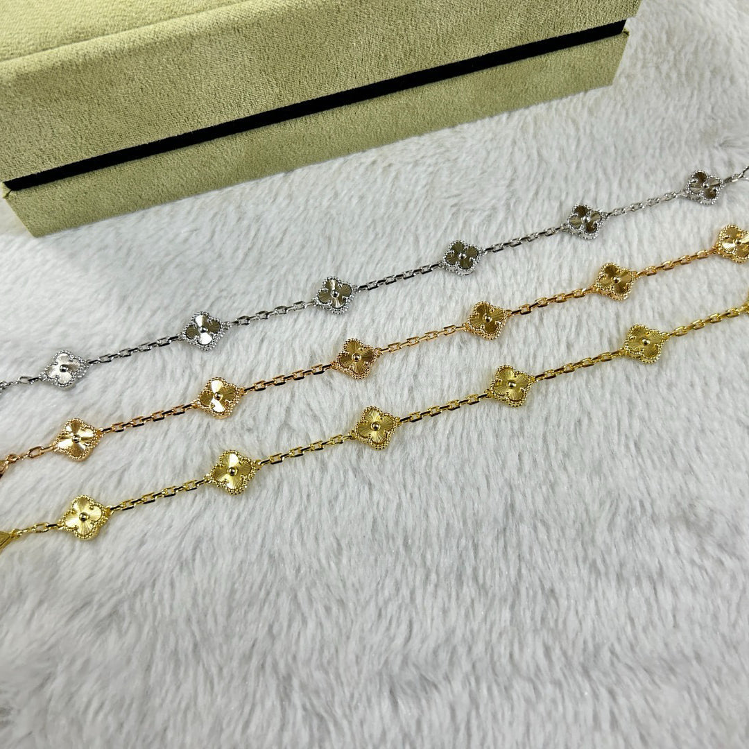 [Regalia Jewelry]CLOVER 6 MOTIF DIAMOND BRACELET