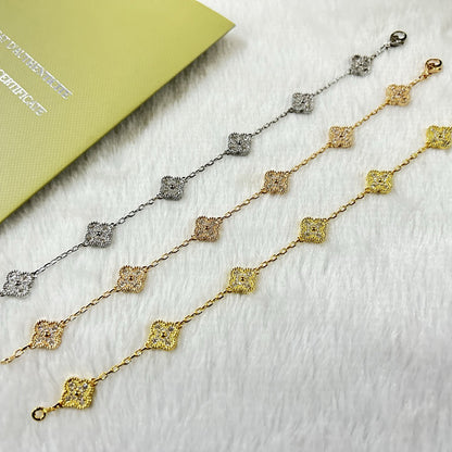 [Regalia Jewelry]CLOVER 6 MOTIF DIAMOND BRACELET