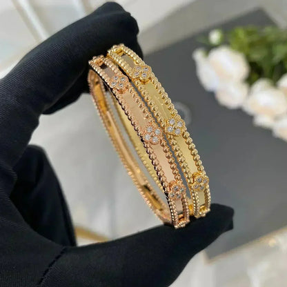 [Regalia Jewelry]CLOVER BRACELET 4MM DIAMONDS