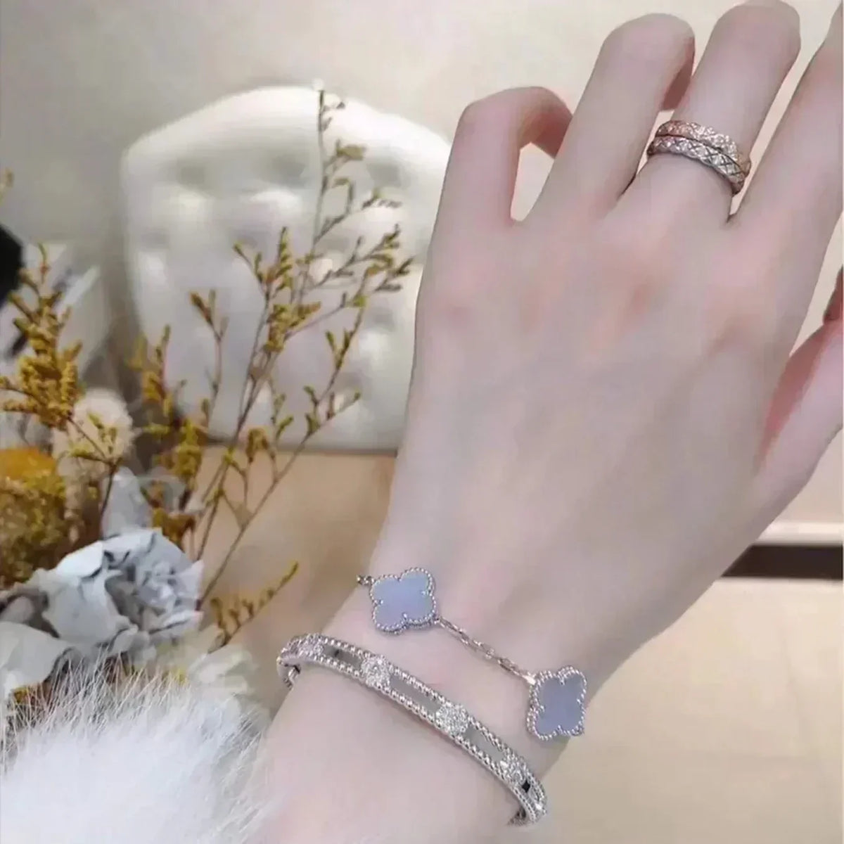 [Regalia Jewelry] CLOVER 5 MOTIF PURPLE CHALCEDONY BRACELET COLLECTION