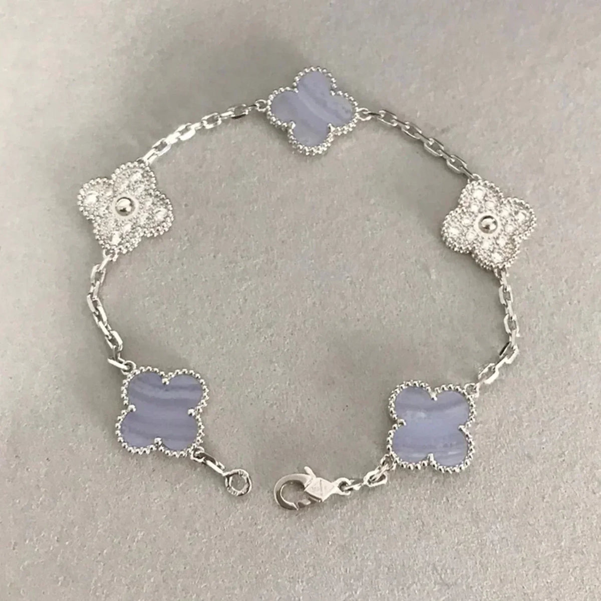 [Regalia Jewelry]CLOVER  5 MOTIF DIAMOND PURPLE CHALCEDONY BRACELET SILVER
