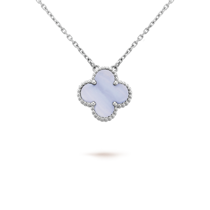 [Regalia Jewelry]CLOVER 15MM BLUE CHALCEDONY NECKLACE SILVER