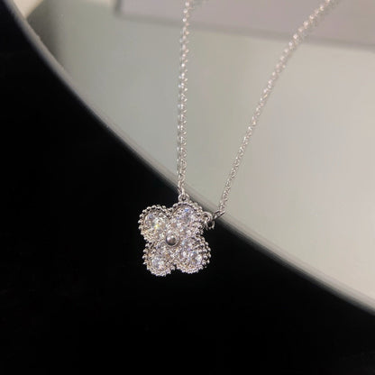 [Regalia Jewelry]CLOVER 15MM DIAMOND SINGLE FLOWER NECKLACE