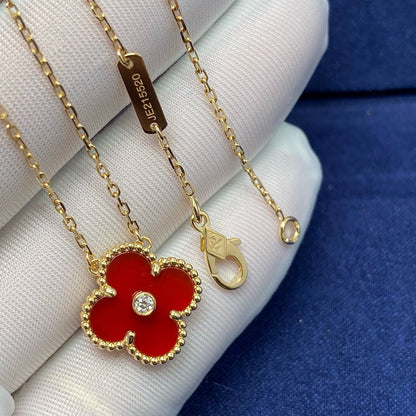 [Regalia Jewelry]CLOVER 15MM DIAMOND CARNELIAN NECKLACE