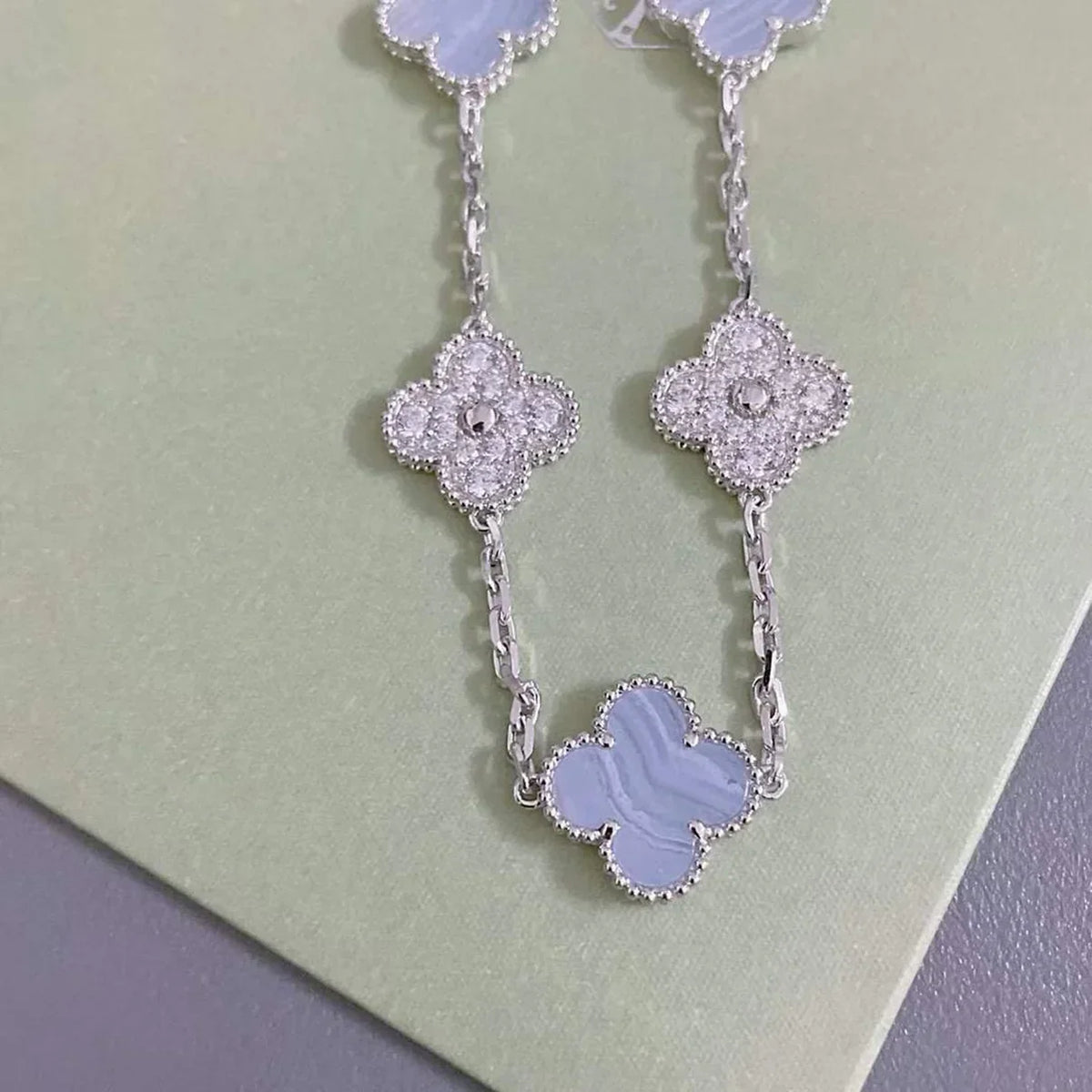 [Regalia Jewelry] CLOVER 5 MOTIF PURPLE CHALCEDONY BRACELET COLLECTION