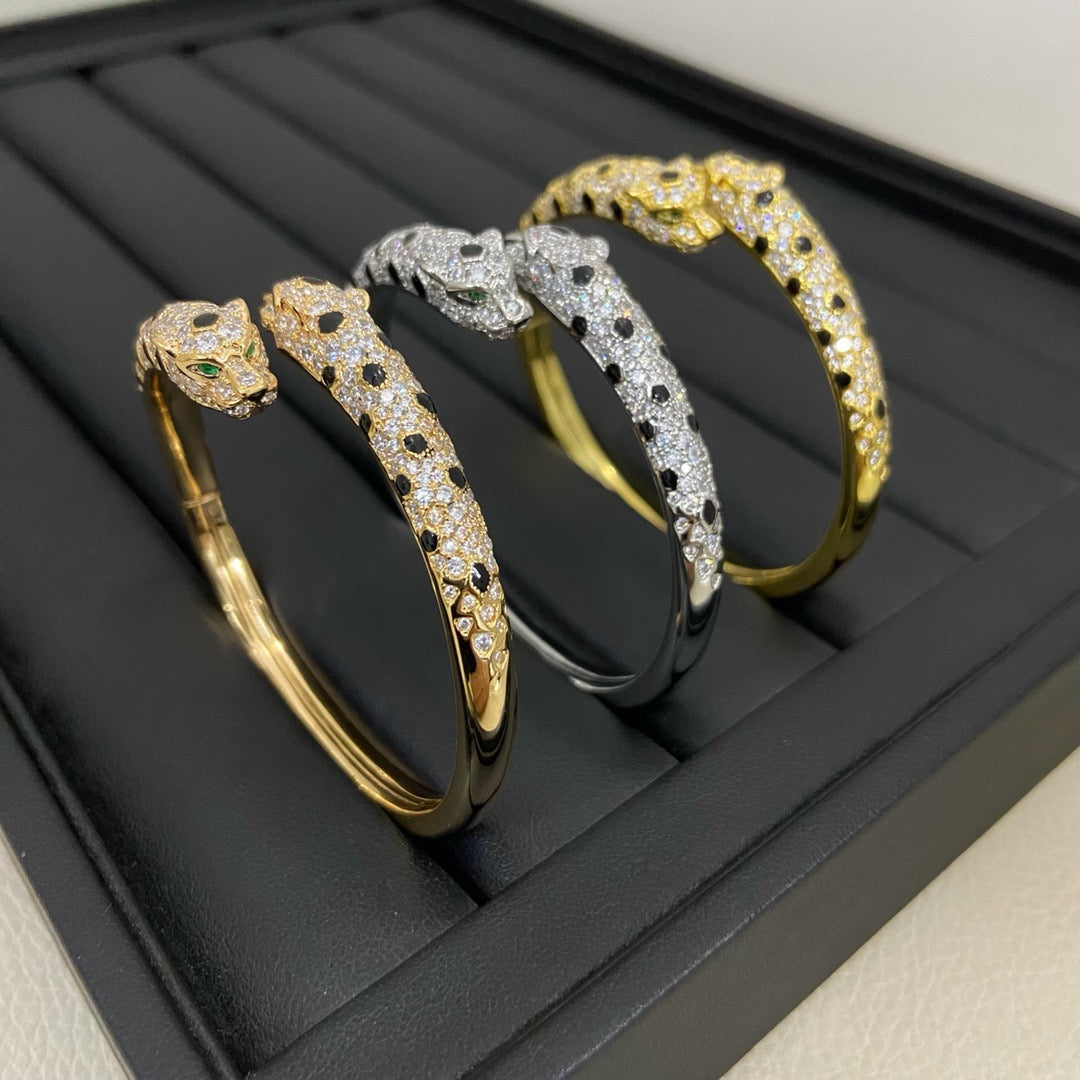 [Regalia Jewelry]PANTHERE DOUBLE HEADED HALF DIAMOND OPEN BRACELET
