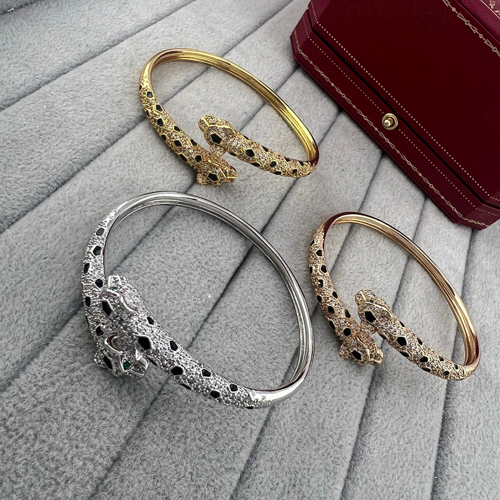 [Regalia Jewelry]PANTHERE DOUBLE HEADED HALF DIAMOND OPEN BRACELET